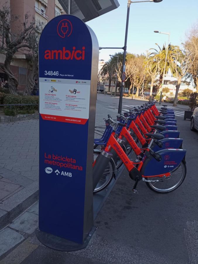 Ahllenrock Como Un Hotel, Pero Solo Para Ti Cornellà de Llobregat Exteriér fotografie